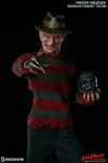 Nightmare on Elm Street statue Premium Format Freddy Krueger Sideshow