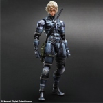 Metal Gear Solid 2 Sons of Liberty Play Arts Kai figurine Raiden Square Enix