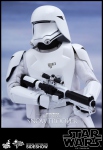 Star Wars Episode VII figurine Movie Masterpiece First Order Snowtrooper 12" Hot Toys